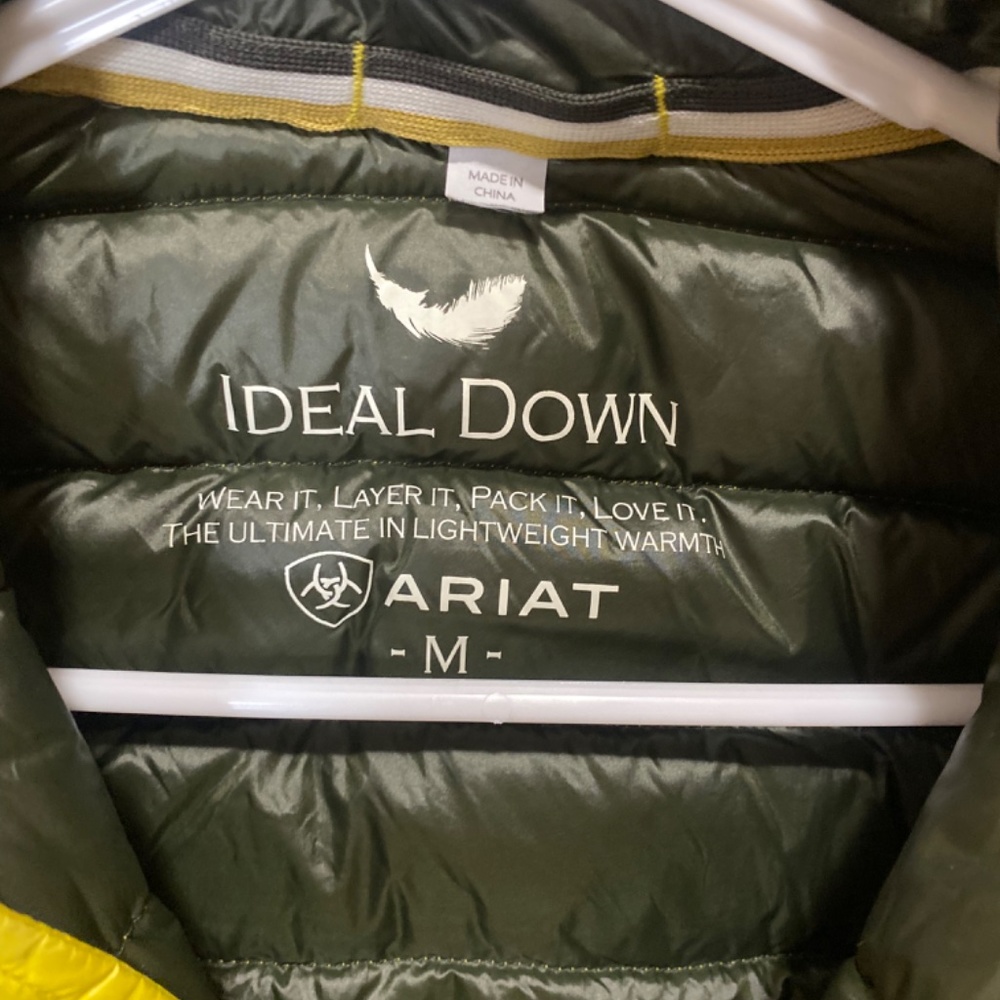 Puffer vest - Picture 2 of 4